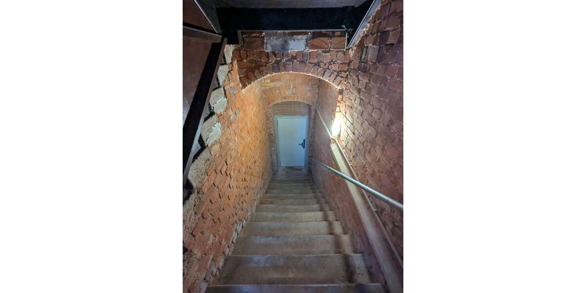 Leerstehende Wohneinheit mit Balkon in Gohlis-Süd !!! 2 zimmer