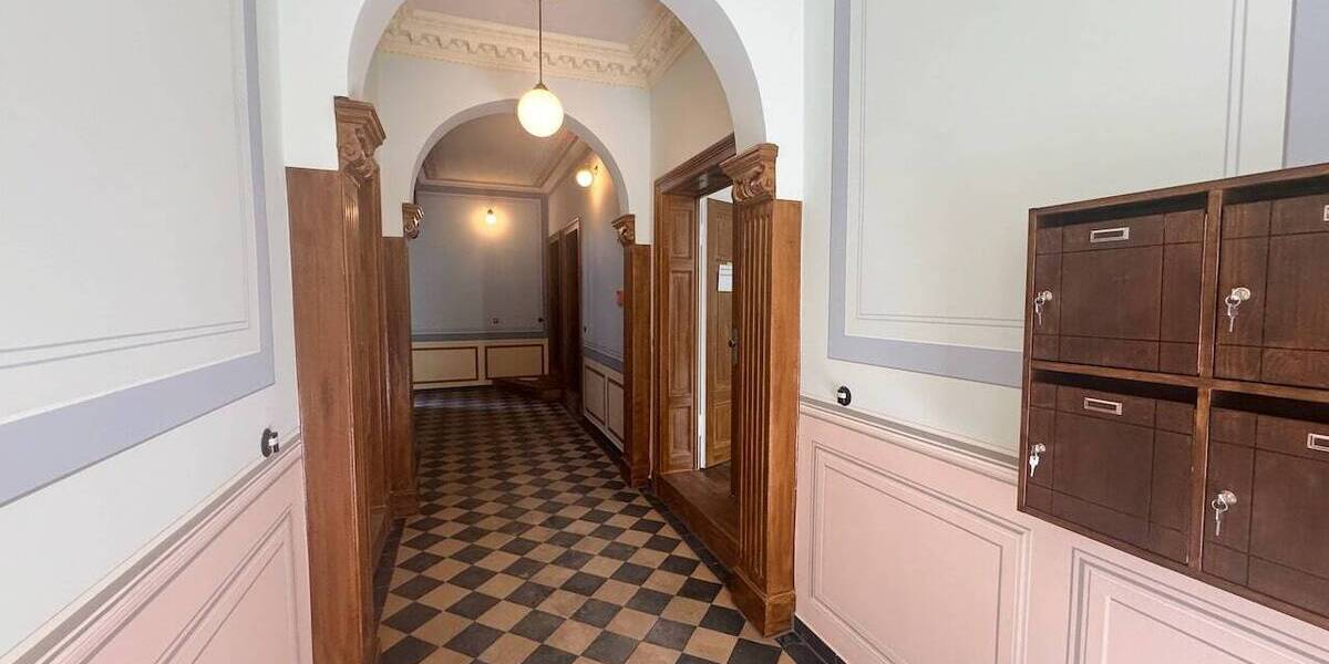 Was will man mehr? * Erstbezug * Parkett * Balkon * Fußbodenheizung * Wanne & Dusche * LED-Licht 3 zimmer