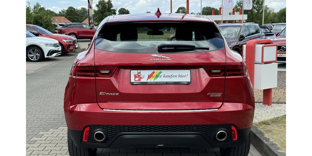 Jaguar E-Pace P250 AWD /LED//DAB/Sound/Spur/Kamera/Ahk 48.110 km 22.990 &euro; Leipzig 04347