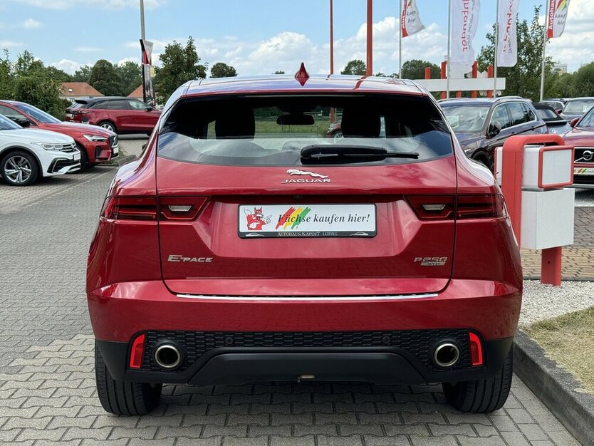 Jaguar E-Pace P250 AWD /LED//DAB/Sound/Spur/Kamera/Ahk 48.110 km 22.990 € Leipzig 04347