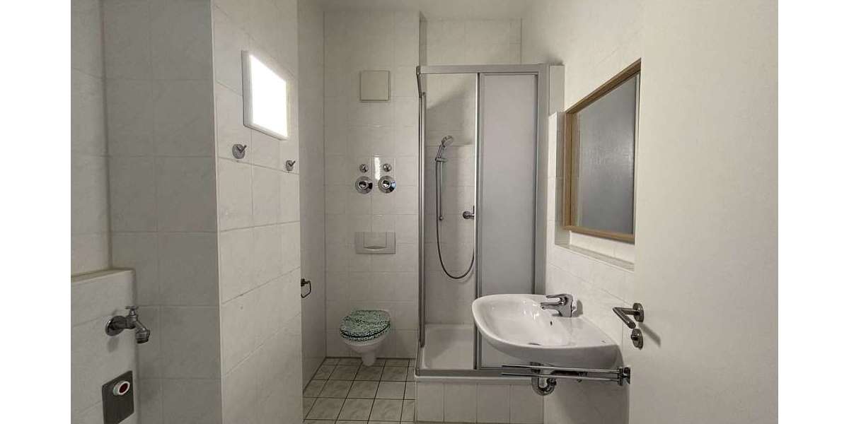 +++ Aus 2 mach 1 - Gohlis Süd - 4 - Zimmer - 2 - Bäder - Balkon +++ 4 zimmer