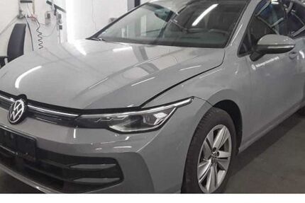 VW Golf 12.091 km 28.830 &euro; Leipzig 04178