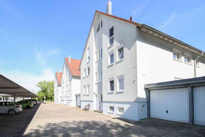 Wohnung zum Kaufen in Wiedemar 165.000 € 94 m²