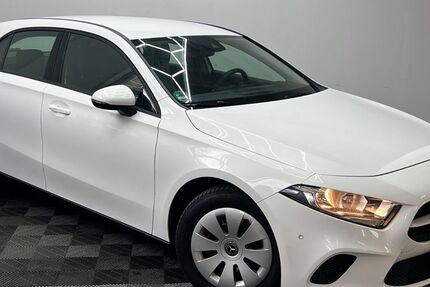 Mercedes-Benz A 180 127.634 km 15.990 &euro; Leipzig 04328