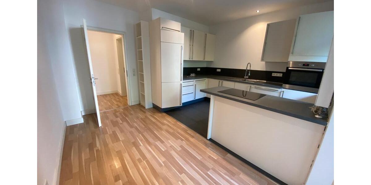 Etagenwohnung Leipzig Ost - 4 Zimmer, 119 m&sup2;, 415.000&euro; | Angebot:26866463