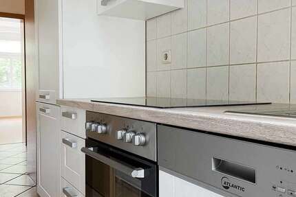 Wohnung zum Mieten in Halle 578 € 68 m² 3.5 zimmer