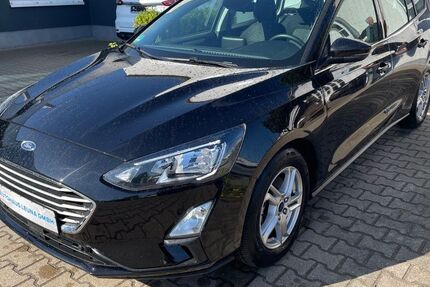 Ford Focus 33.998 km 18.899 &euro; Leuna 06237