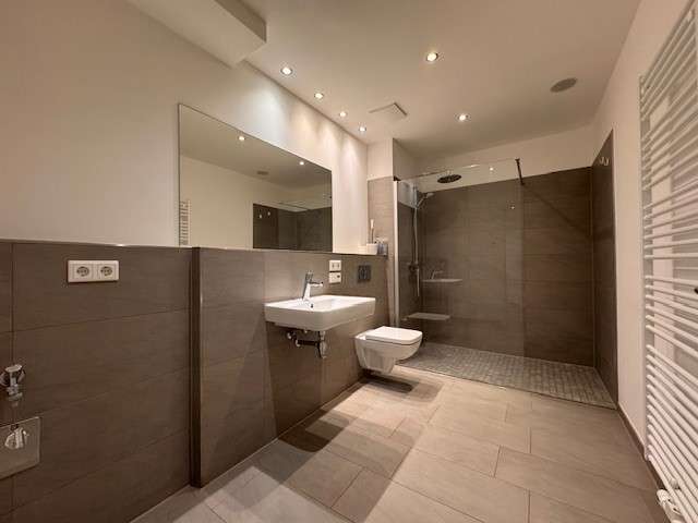 Büro in Leipzig 1.018 € 113.1 m² zimmer