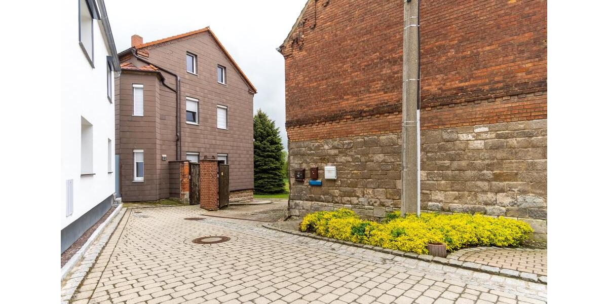 Mehrfamilienhaus, Wohnhaus Hohenmölsen - 10 Zimmer, 282 m&sup2;, 349.000&euro; | Angebot:26957655