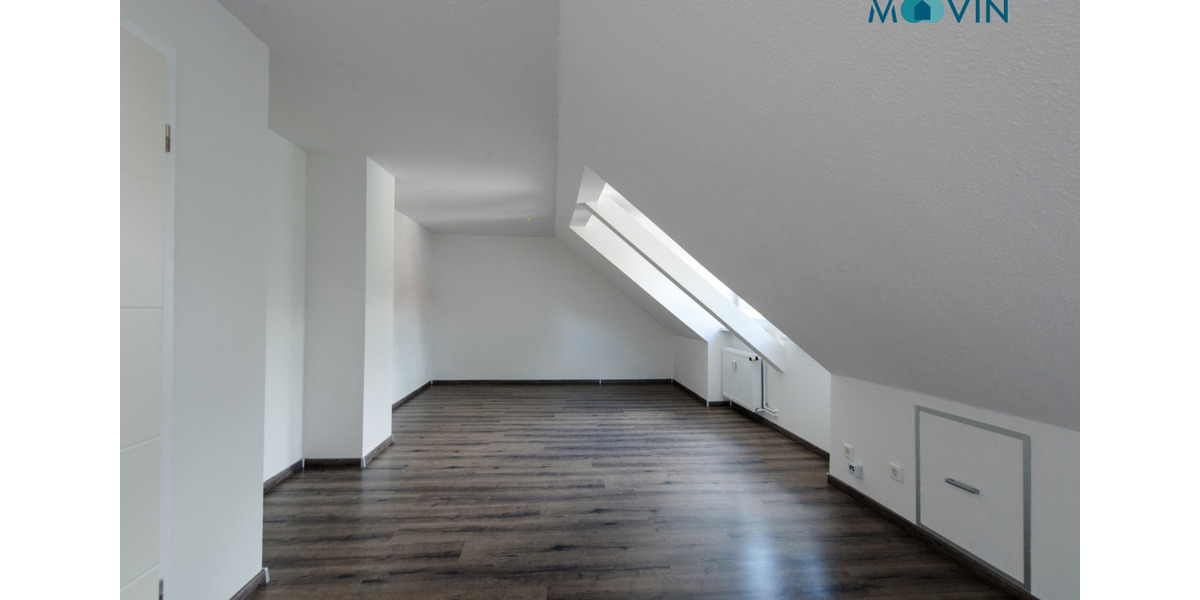 Dachgeschoßwohnung Böhlen - 3 Zimmer, 50 m&sup2;, 450&euro; | Angebot:26490344