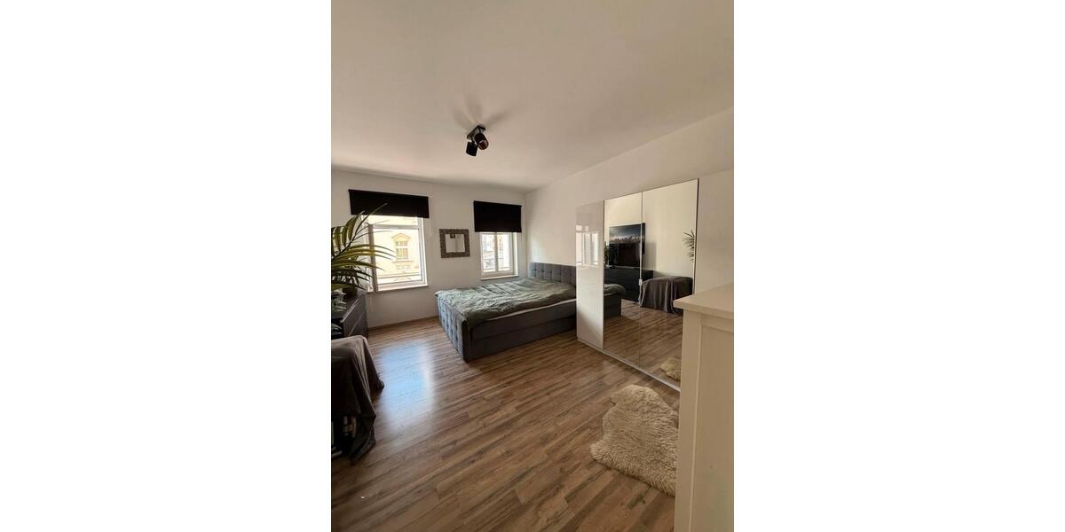 Etagenwohnung Leipzig Südwest - 2 Zimmer, 66 m&sup2;, 878&euro; | Angebot:26285383