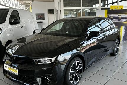 Opel Astra 26.000 km 25.975 &euro; Borna 04552