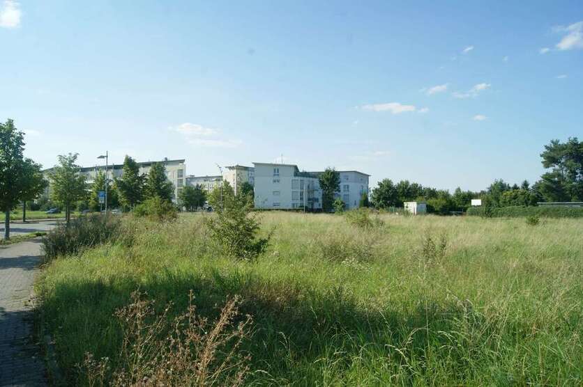 bis 9.500 m² BGF großes Baugrundstück für Geschossbau, WOHNEN & GEWERBE zimmer