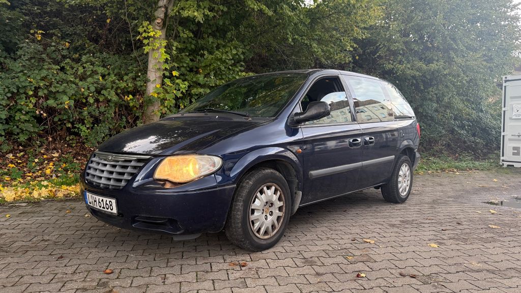 Chrysler Voyager 212.000 km 1.999 &euro; Leipzig 04347
