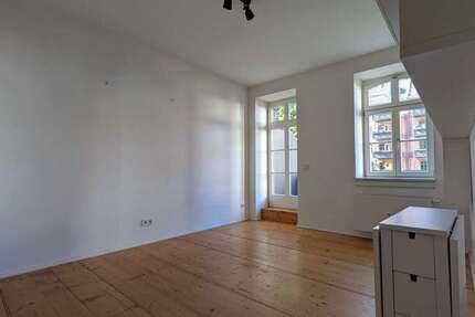 Wohnung zum Mieten in Leipzig Reudnitz-Thonberg 420 € 31.52 m²