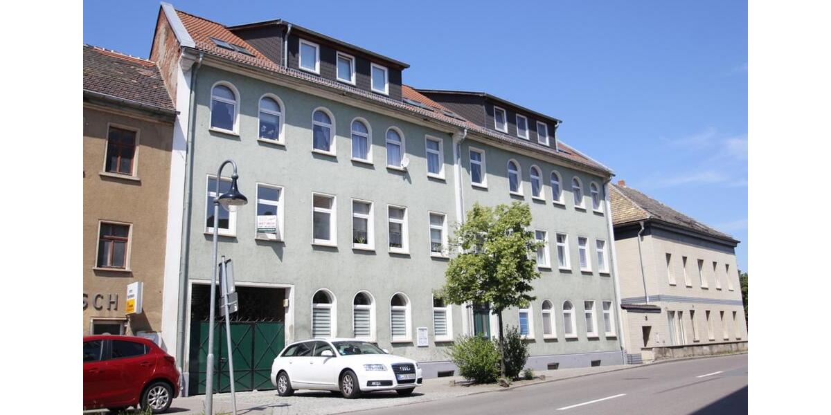 Etagenwohnung Lützen - 4 Zimmer, 110 m&sup2;, 850&euro; | Angebot:21439660