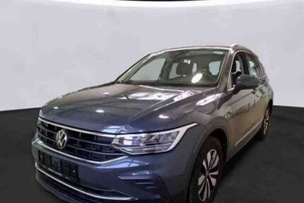 VW Tiguan 25.985 km 32.890 € Lossatal OT Watzschwitz 04808