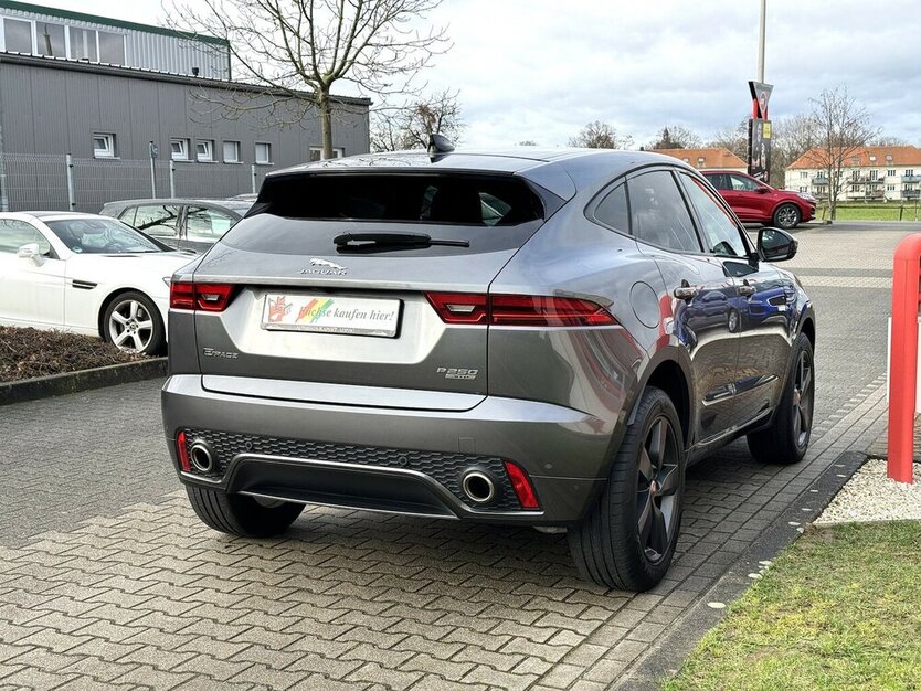 Jaguar E-Pace P250 R-Dynamic Black LED/Nav/VZE/Spur/ACC 70.425 km 23.990 € Leipzig 04347
