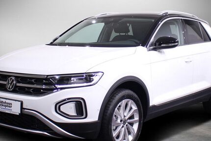 VW T-Roc 9.850 km 32.444 € Brandis 04821