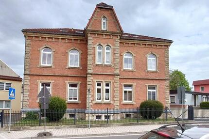 Kleine, schöne 3 Raumwohnung im Zentrum von Hohenmölsen 3 zimmer