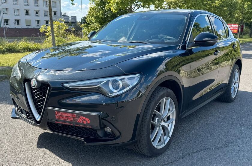 Alfa Romeo Stelvio 131.624 km 23.000 € Leipzig 04129