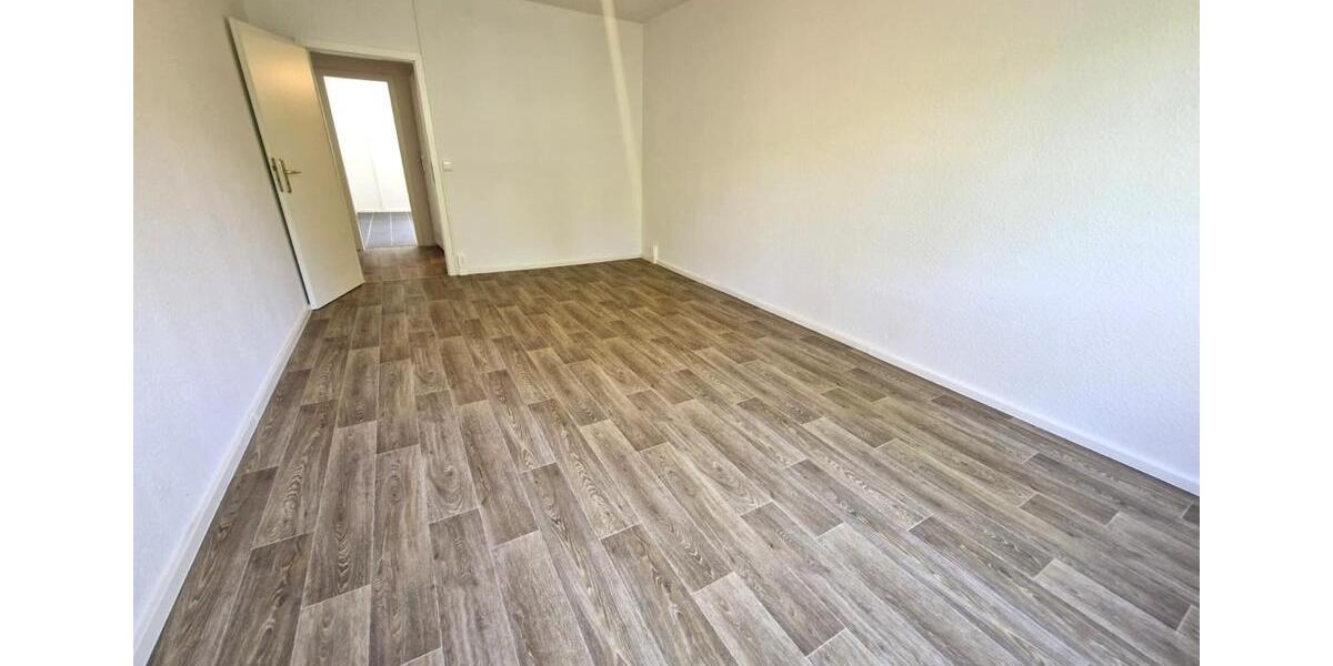 Etagenwohnung Leipzig West - 1 Zimmer, 39 m&sup2;, 393&euro; | Angebot:26491694