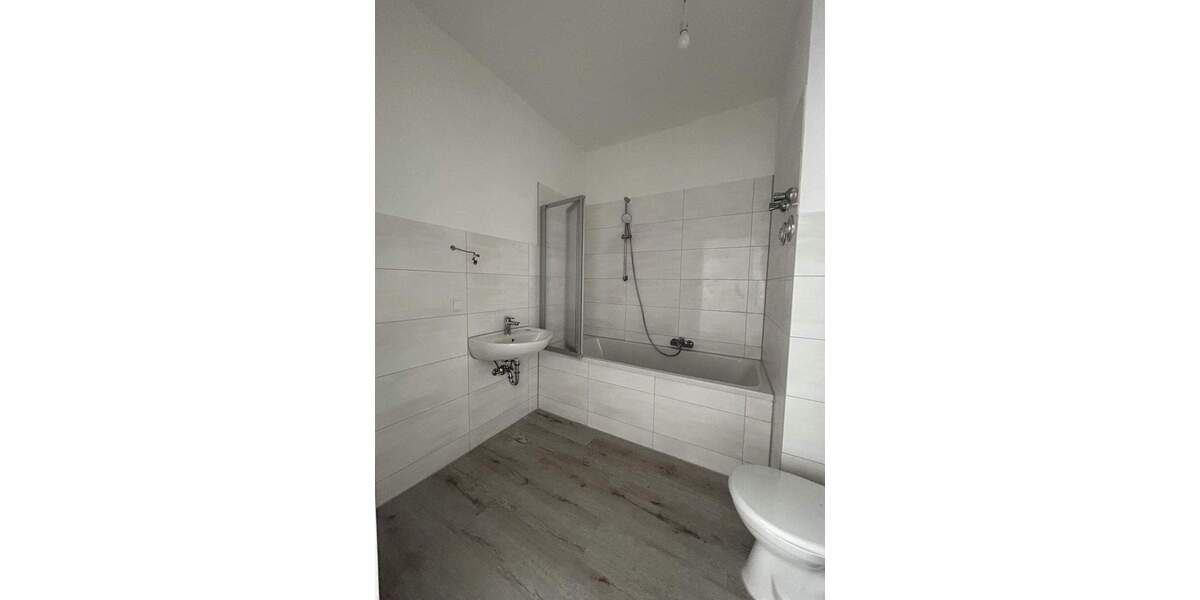 Etagenwohnung Leipzig Altlindenau - 2 Zimmer, 63 m&sup2;, 545&euro; | Angebot:25536241