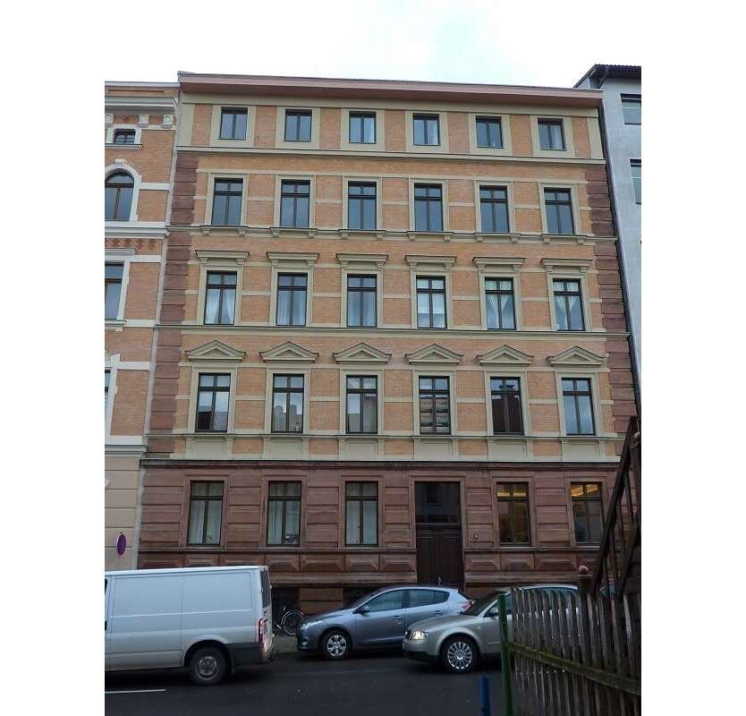 Wohnung zum Mieten in Halle 550 € 66.7 m²