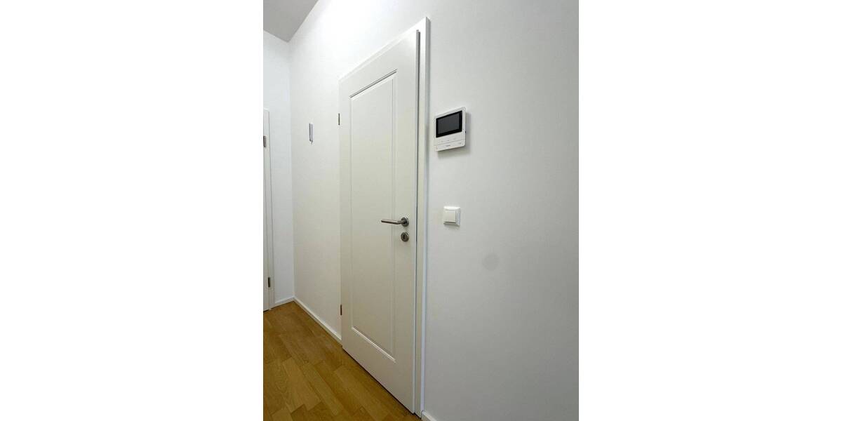 Etagenwohnung Leipzig Leutzsch - 2 Zimmer, 80 m&sup2;, 1.090&euro; | Angebot:26583815