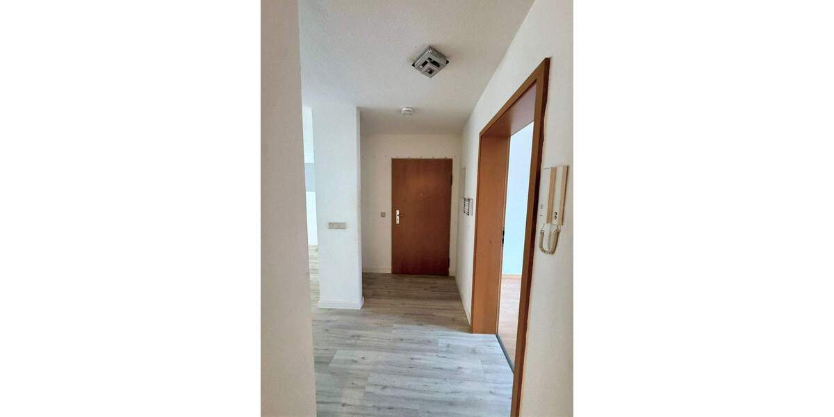 Etagenwohnung Leipzig Altlindenau - 3 Zimmer, 73 m&sup2;, 230.000&euro; | Angebot:25736559