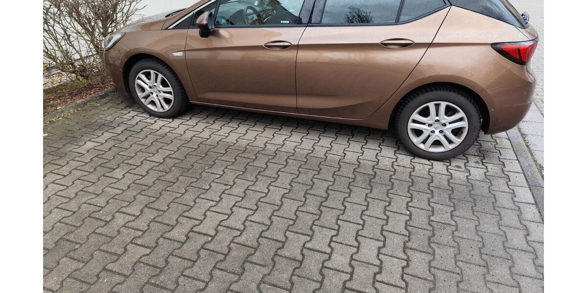 Opel Astra 31.173 km 12.450 &euro; Leipzig 04158