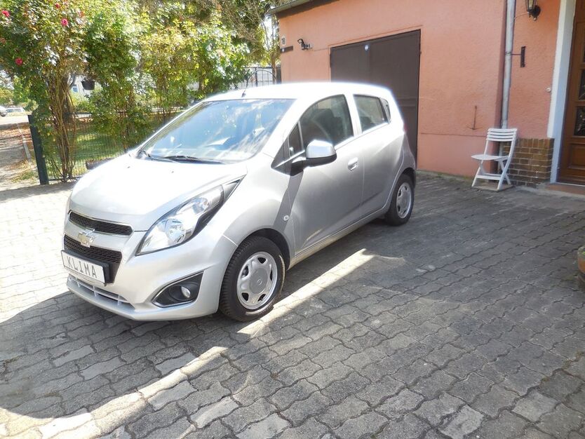 Chevrolet Spark 74.790 km 4.190 € Leipzig 04357