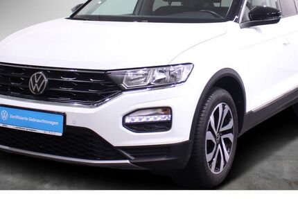 VW T-Roc 54.747 km 22.222 &euro; Brandis 04821