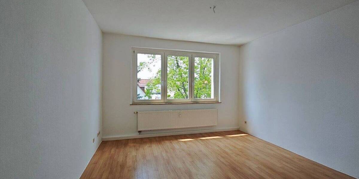 Etagenwohnung Kitzscher - 4 Zimmer, 74 m&sup2;, 460&euro; | Angebot:26291209