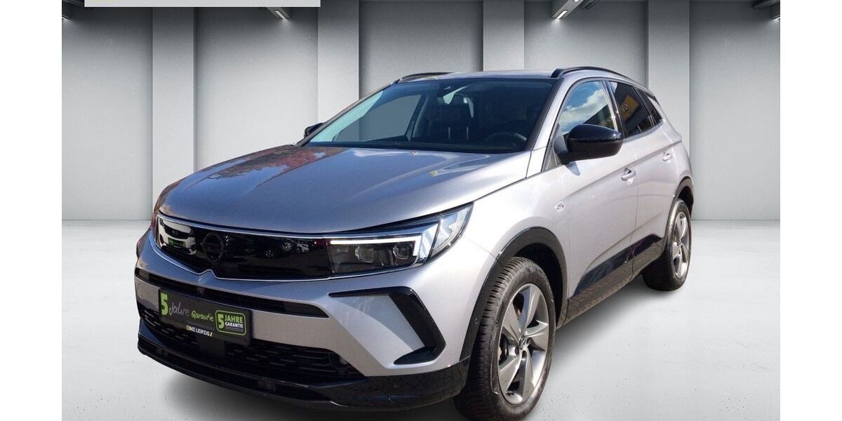 Opel Grandland (X) 31.600 km 24.490 &euro; Leipzig 04179