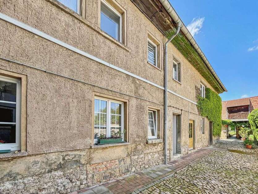 Haus zum Kaufen in Frohburg 195.000 € 207.53 m²