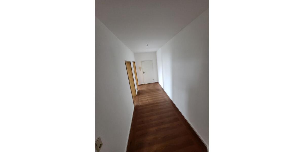 Erdgeschoßwohnung Delitzsch - 5 Zimmer, 122 m&sup2;, 1.100&euro; | Angebot:24393509