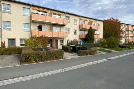 Wohnung zum Mieten in Hohenmölsen 520 € 74 m² 3 zimmer