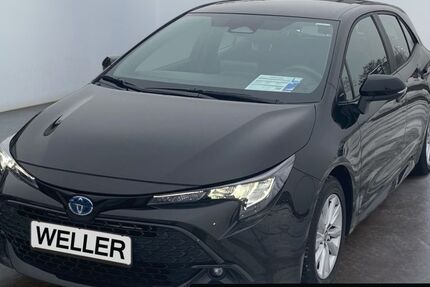 Toyota Corolla 22.657 km 23.590 &euro; Leipzig 04178