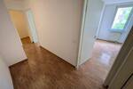 ++ bezugsfreie, charmante 2-Raum Wohnung mit Balkon und Tiefgaragenstellplatz am Allee-Center ++