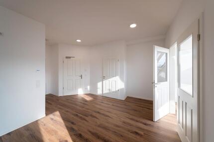 Wohnung Leipzig Nordost - 3 Zimmer, 87 m&sup2;, 1.155&euro; | Angebot:25306532