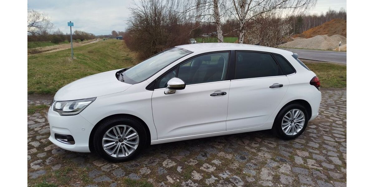 Citroen C4 109.750 km 8.700 &euro; Regis-Breitingen 04565