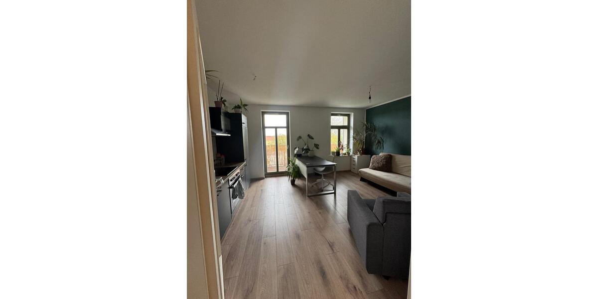 Dachgeschoßwohnung Leipzig Nordost - 2 Zimmer, 54 m&sup2;, 450&euro; | Angebot:25172010