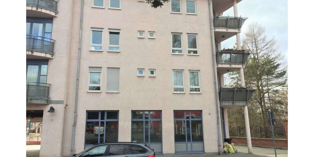 Praktische Gewerbeeinheit für BüroPraxis oder Einzelhandel - Wohn- & Geschäftshaus Wurzen Altstadt | Angebot:25468479