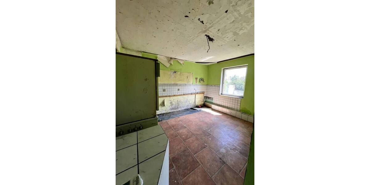 Einfamilienhaus Kabelsketal Dieskau - 4 Zimmer, 135 m&sup2;, 110.000&euro; | Angebot:25668008