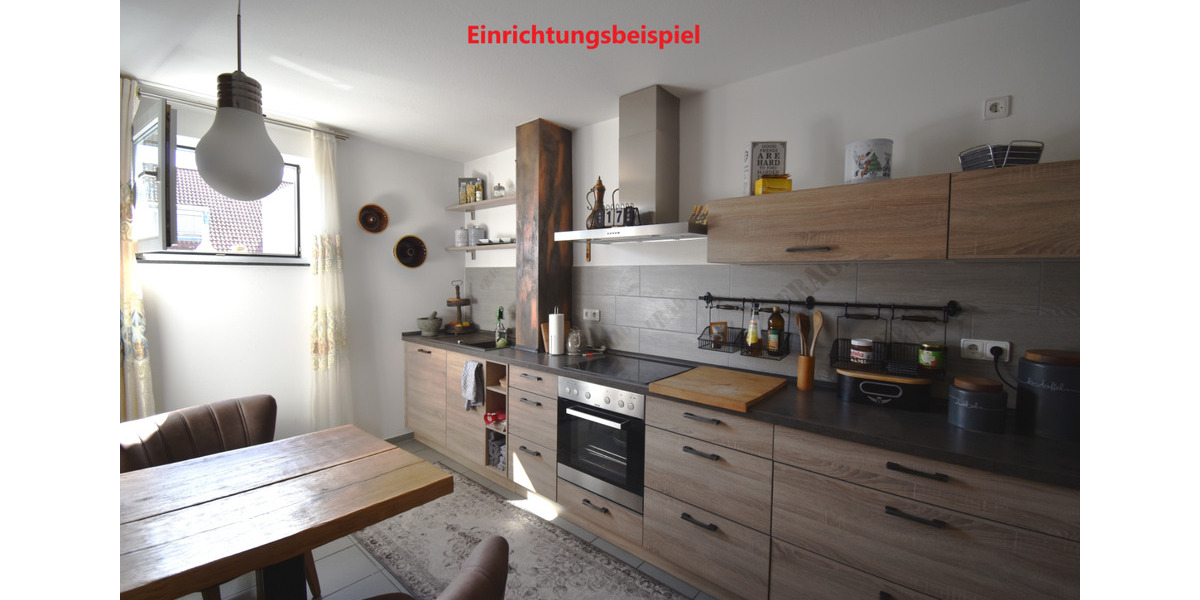 gepflegte, helle Dachgeschoss Wohnung mit Blick ins Grüne 2 zimmer