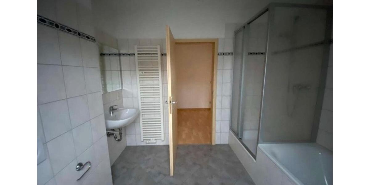 Dachgeschoßwohnung Leipzig Nord - 2 Zimmer, 55 m&sup2;, 730&euro; | Angebot:25340933