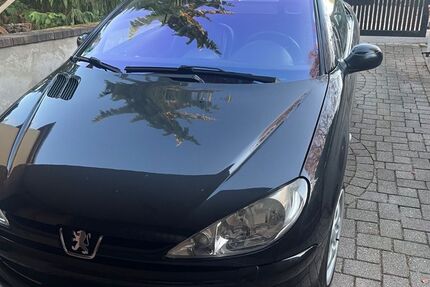 Peugeot 206 132.000 km 1.999 &euro; Merseburg 06217