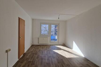Wohnung Leipzig Lausen-Grünau - 3 Zimmer, 69 m&sup2;, 534&euro; | Angebot:25571021