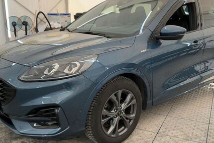 Ford Kuga 49.275 km 19.490 &euro; Leipzig 04347